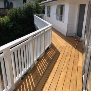 decking handrail complete