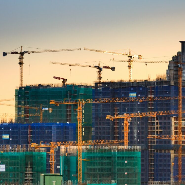 Common Mistakes to Avoid When Planning a Large Scale Building Project